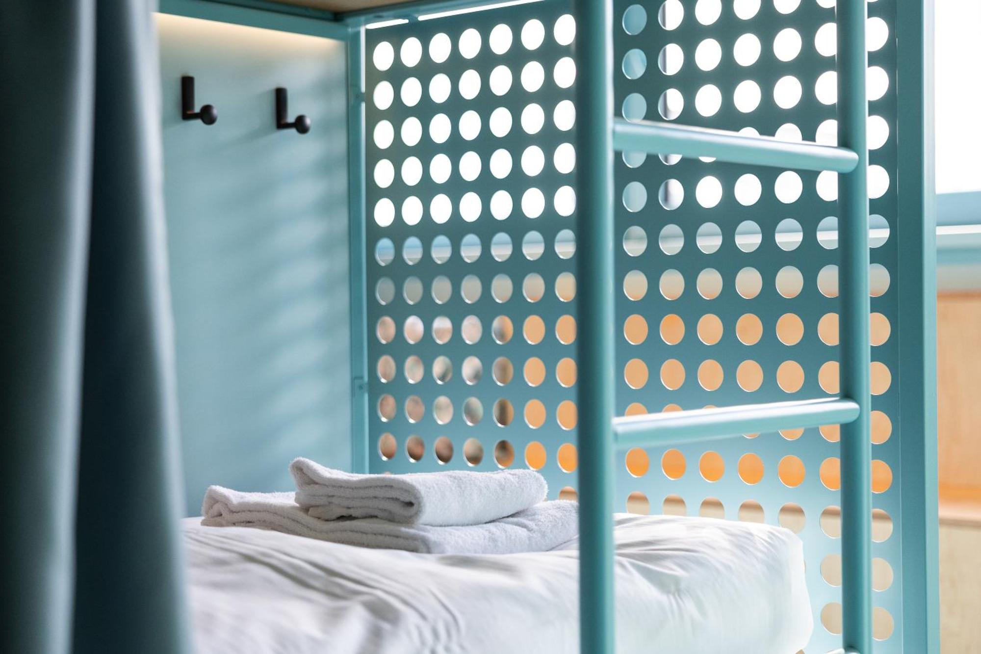 Hostal Bunks At Rode *